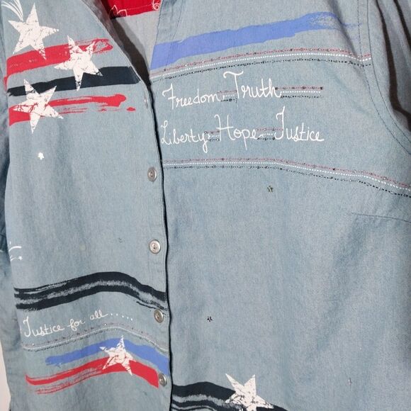 Liz & Me Button Up Shirt 3X Denim Blue Americana Stars Stripes Beaded Sequins - Picture 2 of 12